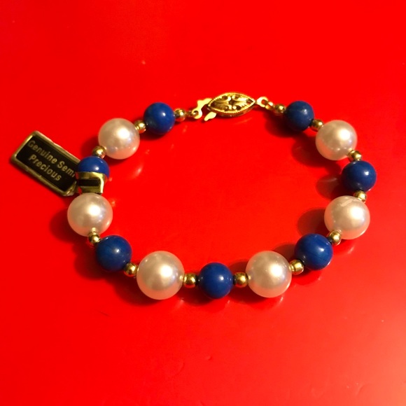 Freshwater Pearl and Gold Plated Bracelet - Picture 4 of 4